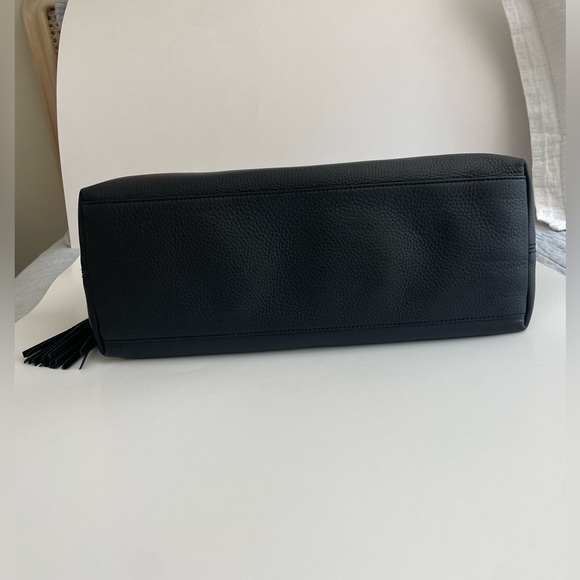 GUCCI Medium SoHo Chain Tote - Picture 5 of 16